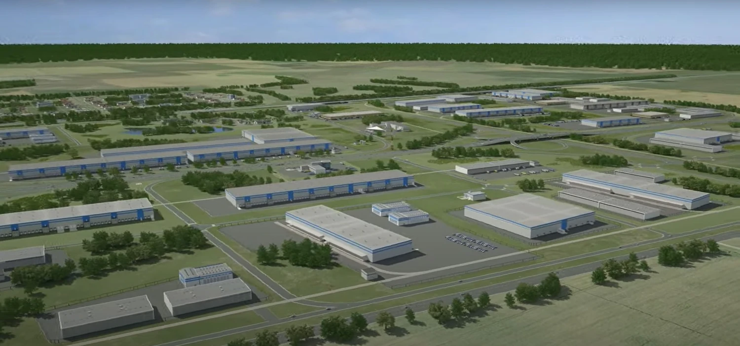 Макет современного логистического парка с контейнерным терминалом, складскими модулями и развитой дорожной сетью — концепция для Севастополя